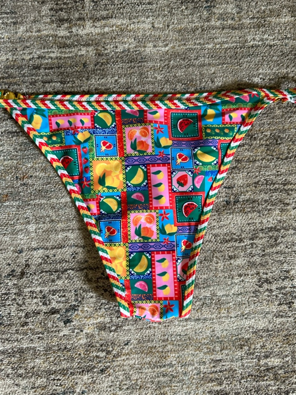NWOT Fruit Print Triangle Bikini Set Size Large - Picture 6 of 11